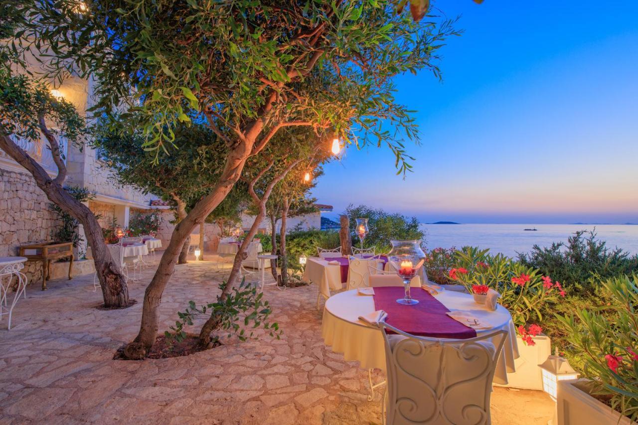 Lukka Exclusive Hotel - Adult Only +12 Kaş Ngoại thất bức ảnh