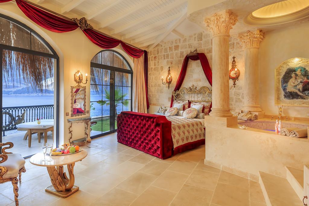 Lukka Exclusive Hotel - Adult Only +12 Kaş Ngoại thất bức ảnh